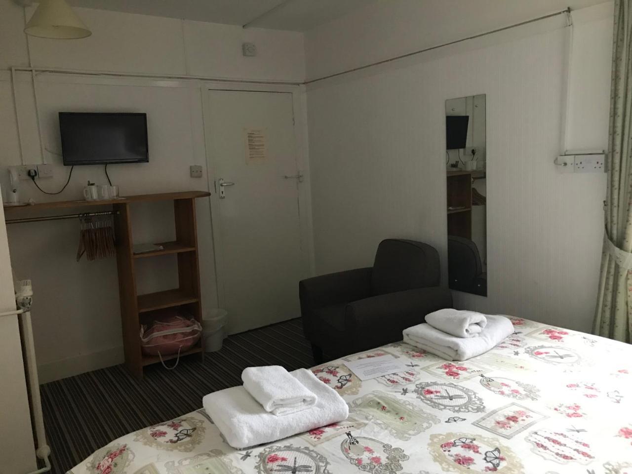 North Parade Seafront Accommodation สเกคเนส ภายนอก รูปภาพ