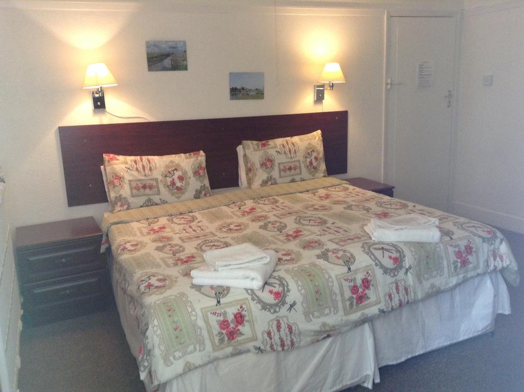 North Parade Seafront Accommodation สเกคเนส ห้อง รูปภาพ