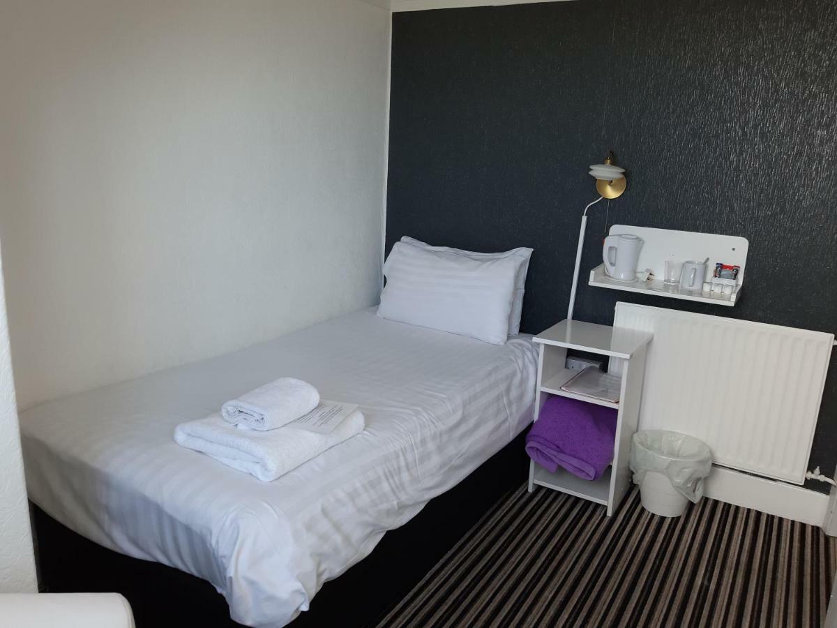 North Parade Seafront Accommodation สเกคเนส ภายนอก รูปภาพ