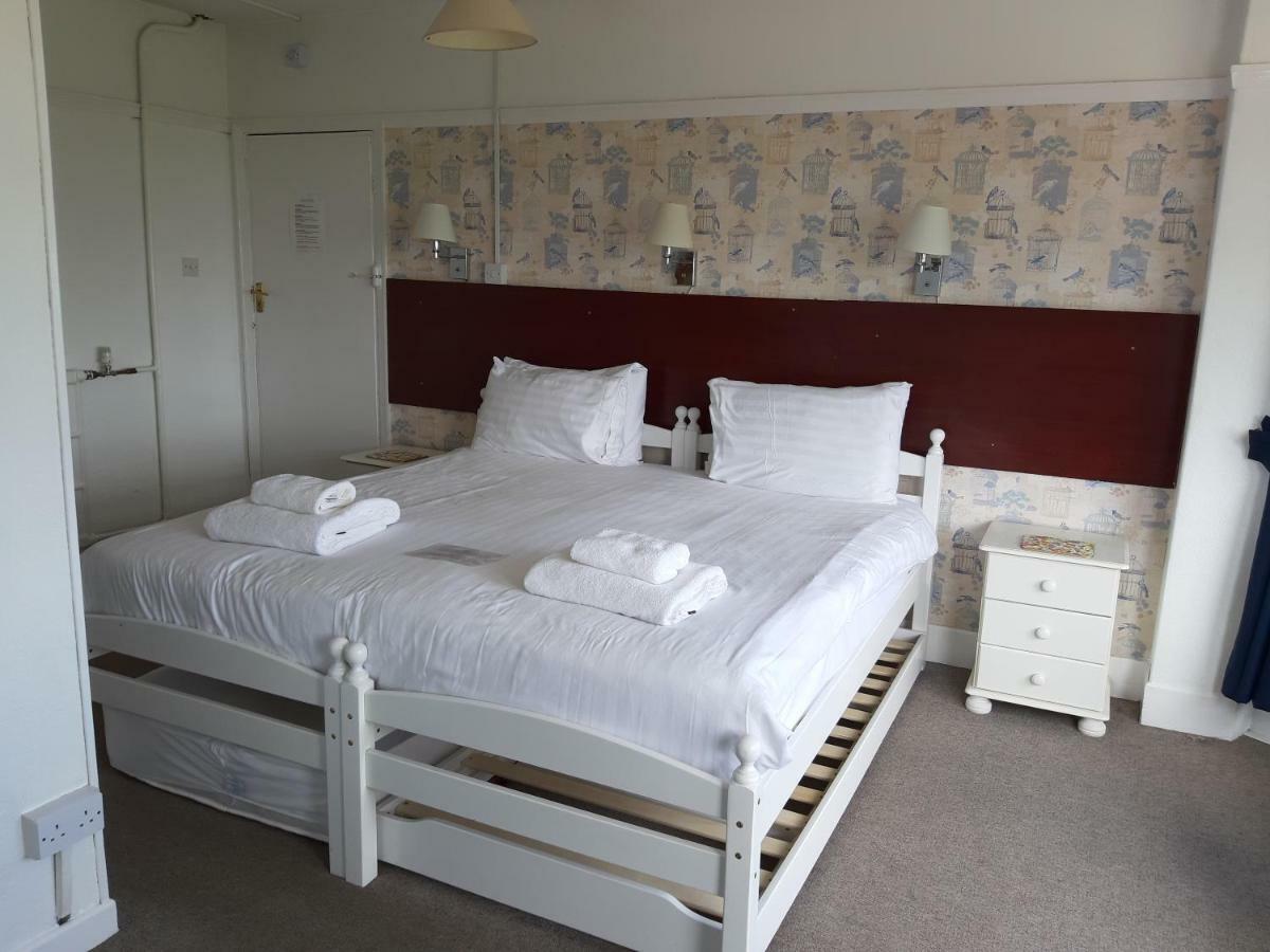 North Parade Seafront Accommodation สเกคเนส ภายนอก รูปภาพ