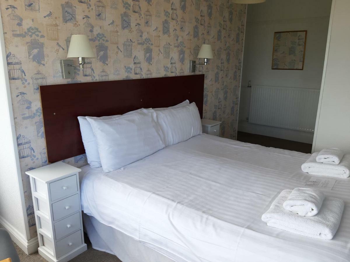 North Parade Seafront Accommodation สเกคเนส ภายนอก รูปภาพ