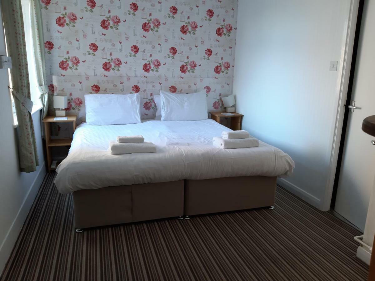 North Parade Seafront Accommodation สเกคเนส ภายนอก รูปภาพ
